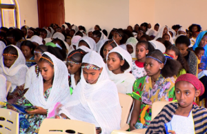 ሓገዝ መናፅሂ ንደቂ ኣንስትዮ