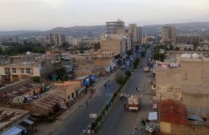 ፍሰት መጓዓዝያ ከተማ ዓዲግራት ንምስላጥ ተወሰኽቲ ትራፊክ ፖሊስ ክዋፈሩ እዮም