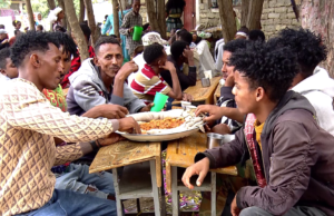 ሓዱሽ ዓመት ምስ ዝተፀገሙ ወገናት