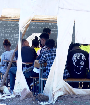 ኣብ ከተማ ሽረ እንዳስላሰ ልዕሊ 300 ተምሃሮ ትምህርቶም ኣቋሪፆም።