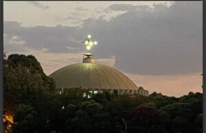 ليلة لا تُنسى: أكسوم تنبض بالحياة عشية “حدار تسيون”