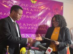 ባንኪ ንግዲ ኢትዮጵያን ቢሮ ፋይናንስን ምትሕብባር ሃፍትን ትግራይ ኣብ ኢንተርኔት ባንኪንግ ሰነድ ስምምዕነት ተፈራረሞም።