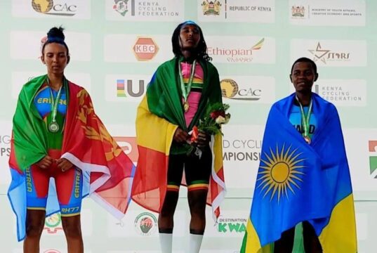 ኣብ ኬንያ ሎሚ ሓሙስ ምክያድ ኣብ ዝጀመረ ውድድር ሻምፕዮና ብሽክሌታ ኣፍሪካ 2025 ብውድድር ጁኒየር ደቂ ኣንስትዮ ብሽክሌተኛ ፅገ ካሕሳይ ቀዳመይቲ ብምእታው ሜዳልያ ወርቂ ተዓዊታ።